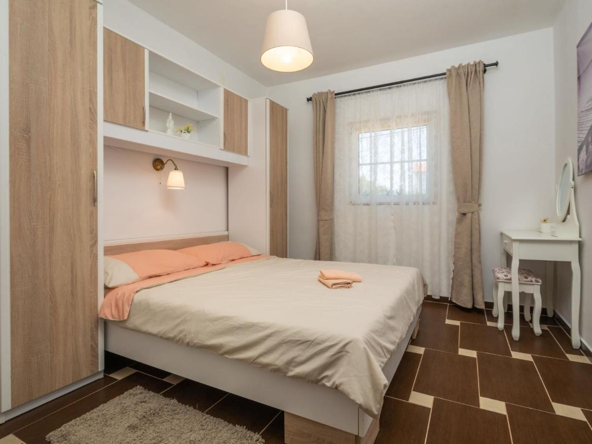 Holiday Home Mikac - Mlk136 By Interhome Dobrinj Luaran gambar