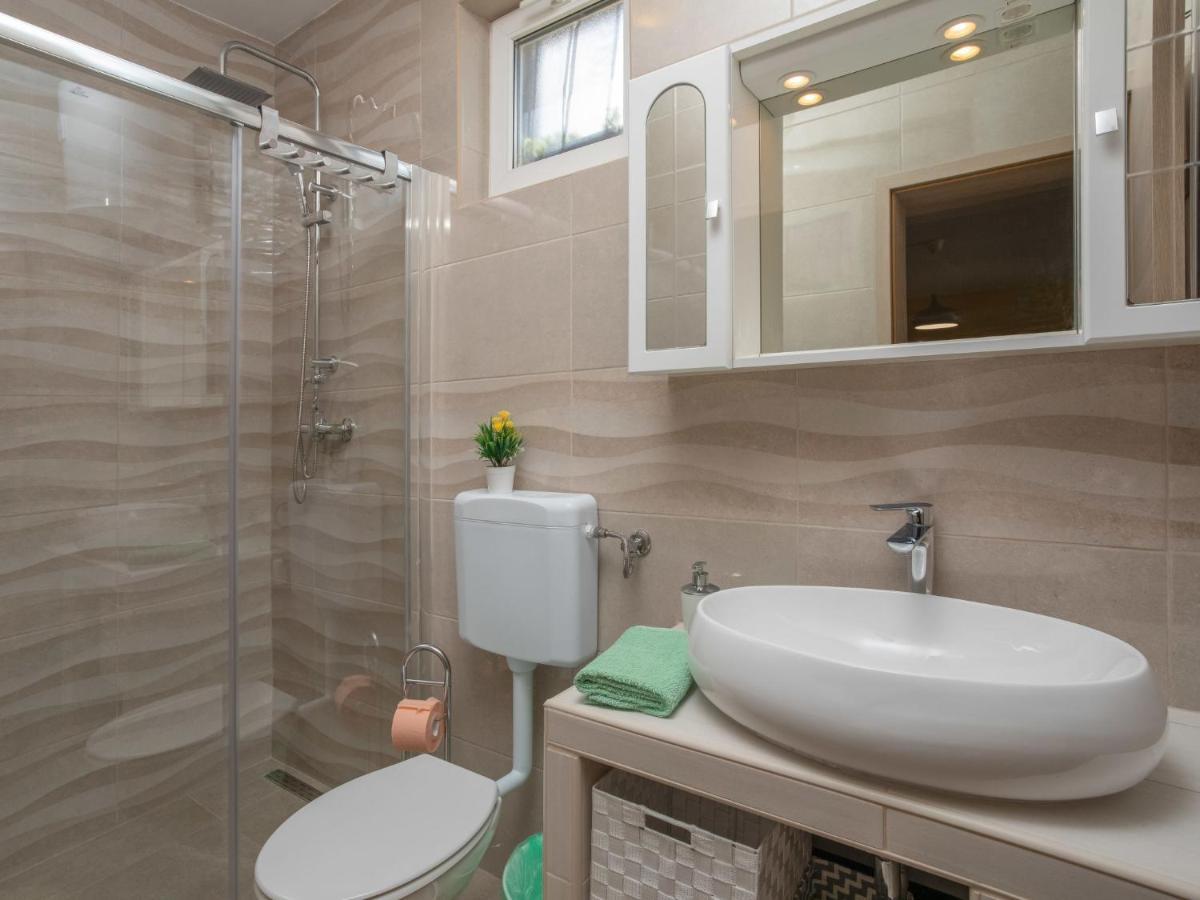 Holiday Home Mikac - Mlk136 By Interhome Dobrinj Luaran gambar